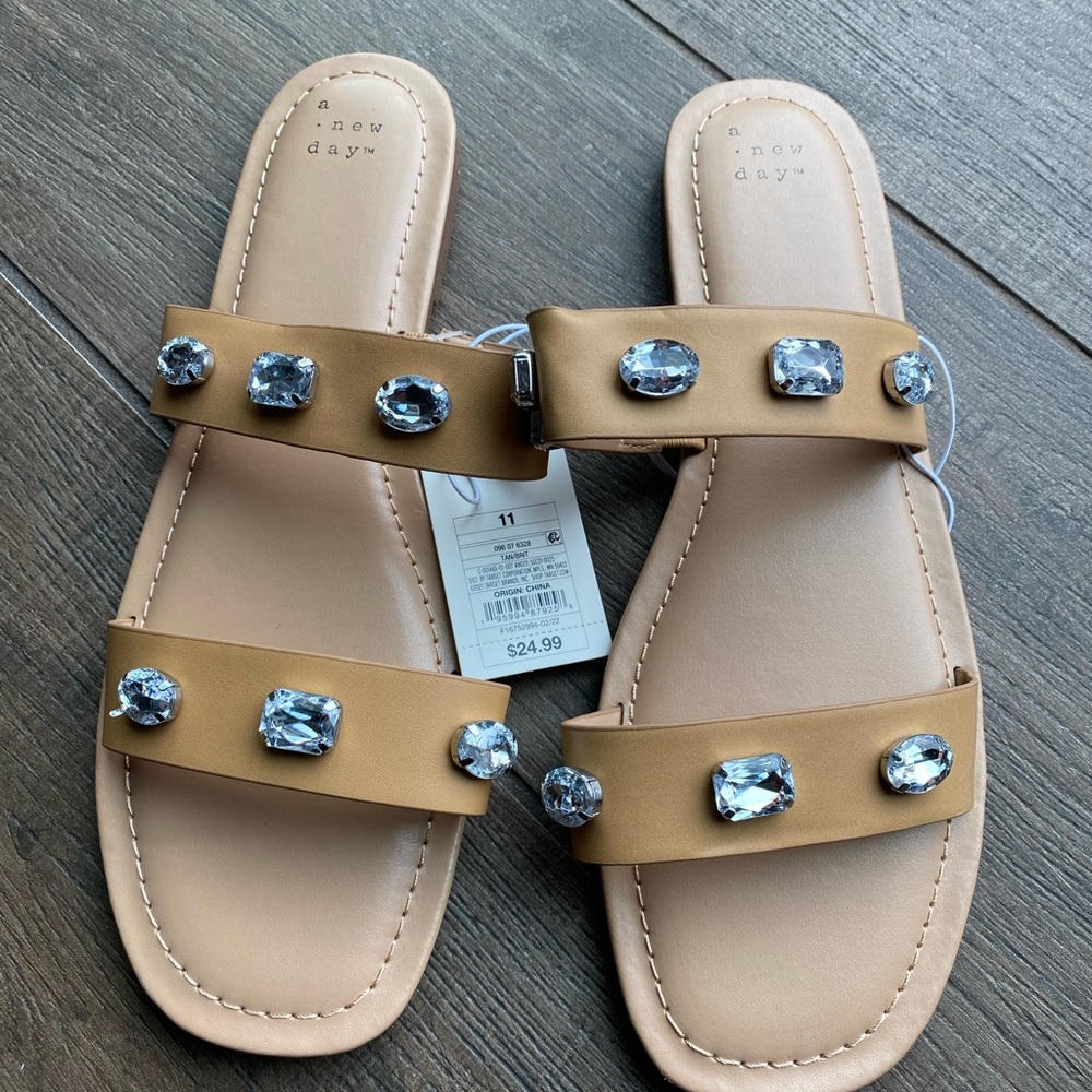 Tan sandals with rhinestones. Women’s sizes 11. A New Day Brand NWT - Picture 9 of 9